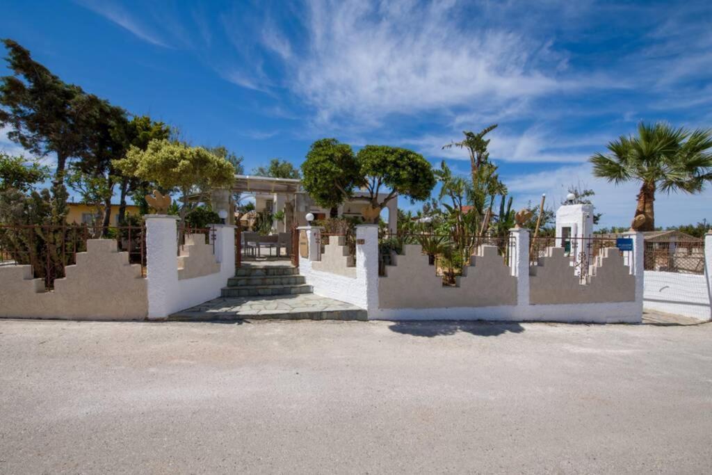 Renas Secret Garden House Villa Ханя Екстериор снимка